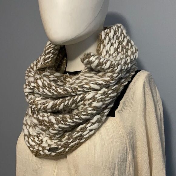 Steve Madden Neck Warmer Scarf Cowl Neck - Picture 1 of 5